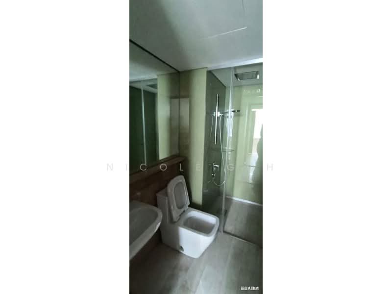 Service Residence for Sale at Sky Suites @ KLCC - Nicole Goh - Bathroom - PropertyGuru.com.my