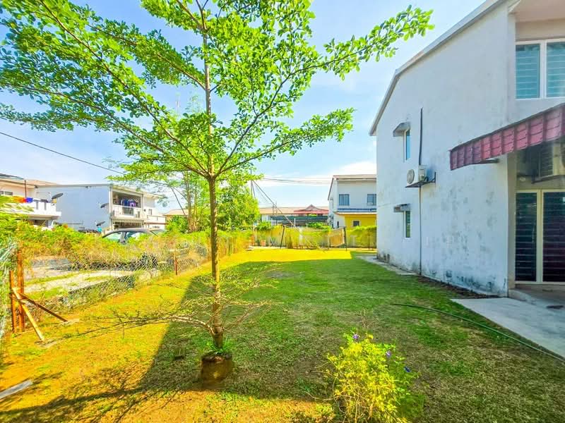 2-storey Terraced House for Sale in Seksyen 17 (Shah Alam) - Shafiq Muttalib - Exterior - PropertyGuru.com.my