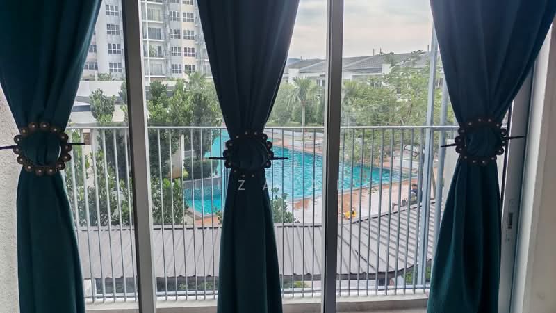 Servis Apartment untuk Disewa di Cerrado Residence @ Southville City - Liza AB - Balcony - PropertyGuru.com.my