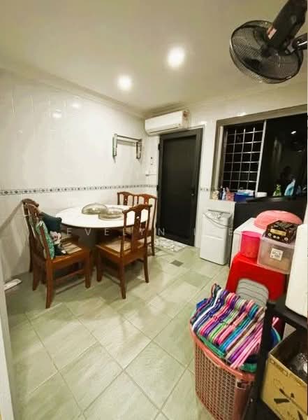 2-storey Terraced House for Sale in Taman Bukit Idaman (Selayang) - Evelyn Lee - Dining Room - PropertyGuru.com.my