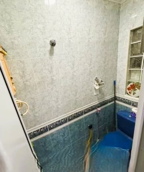 2-storey Terraced House for Sale in Taman Bukit Idaman (Selayang) - Evelyn Lee - Bathroom - PropertyGuru.com.my