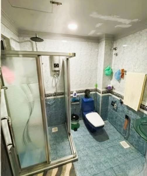 2-storey Terraced House for Sale in Taman Bukit Idaman (Selayang) - Evelyn Lee - Bathroom - PropertyGuru.com.my