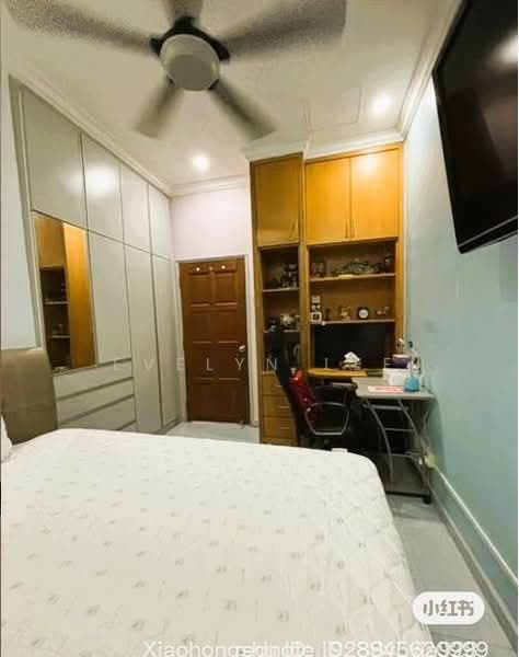 2-storey Terraced House for Sale in Taman Bukit Idaman (Selayang) - Evelyn Lee - Bedroom - PropertyGuru.com.my