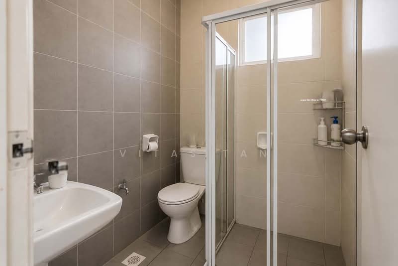 Terraced House for Rent in Shah Alam (Selangor) - Vitas Tan - Bathroom - PropertyGuru.com.my
