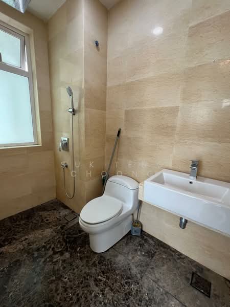 Servis Apartment untuk Disewa di TriTower Residence @ Johor Bahru Sentral - Suk Teng Choong - Bathroom - PropertyGuru.com.my