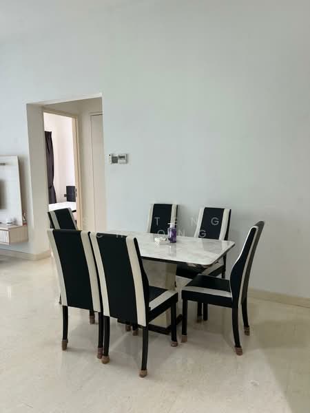 Servis Apartment untuk Disewa di TriTower Residence @ Johor Bahru Sentral - Suk Teng Choong - Dining Room - PropertyGuru.com.my