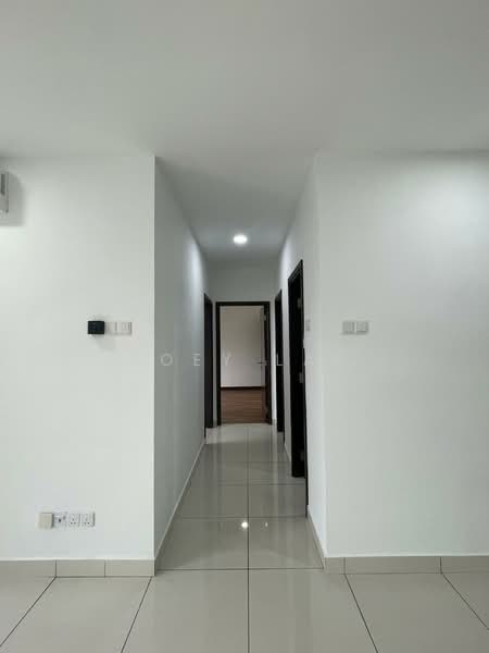 Condominium for Rent at Paraiso Residence @ The Earth - Boey Lau - Corridor - PropertyGuru.com.my