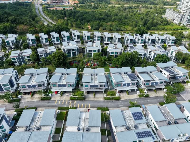 Semi-Detached House for Sale in Cyberjaya (Selangor) - Shafiq Muttalib - Exterior - PropertyGuru.com.my