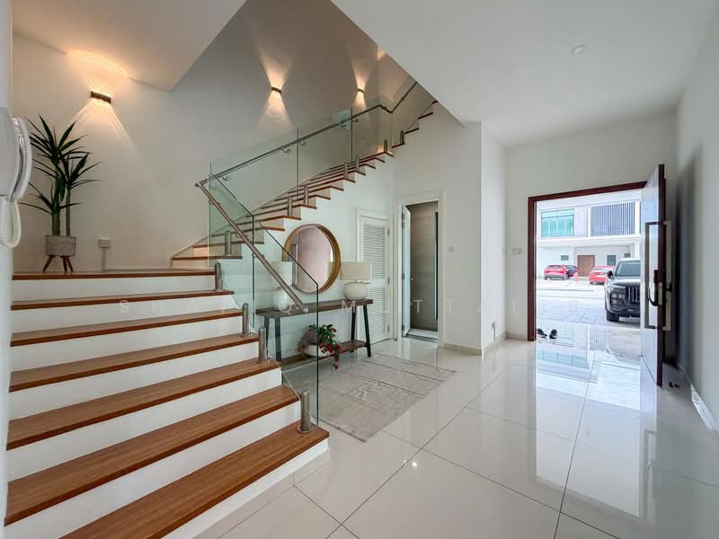 Semi-Detached House for Sale in Cyberjaya (Selangor) - Shafiq Muttalib - Entrance - PropertyGuru.com.my