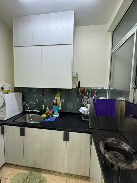 Kondominium untuk Dijual di Changkat View - Ryan Swe - Kitchen - PropertyGuru.com.my