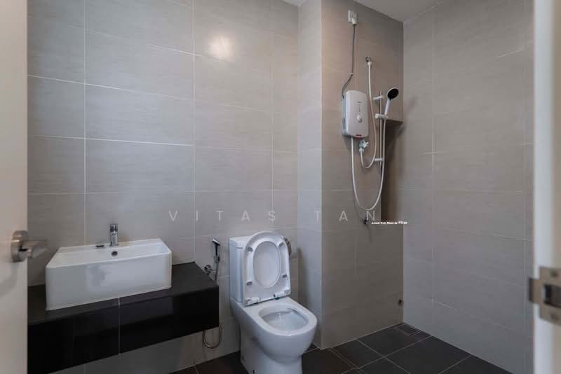 Rumah Bandar untuk Disewa di Eco Ardence (Setia Alam) - Vitas Tan - Bathroom - PropertyGuru.com.my