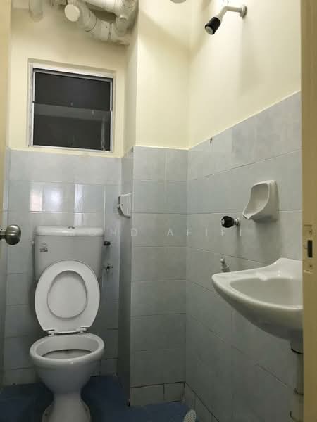 Apartment for Sale at Flora Damansara Apartment - Mohd Afifi - Bathroom - PropertyGuru.com.my