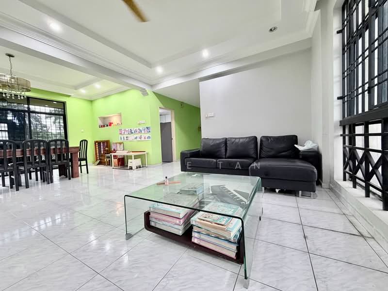 Pangsapuri untuk Dijual di Mewah View Luxurious Apartments - Jamie Tan - PropertyGuru.com.my