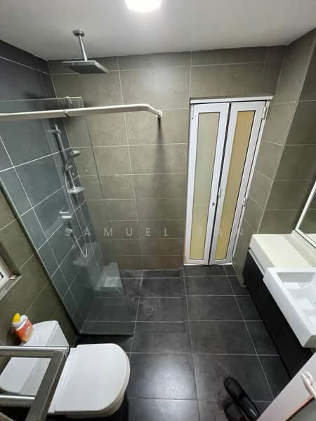 Servis Apartment untuk Disewa di The Loft @ ZetaPark - Samuel Tan - Bathroom - PropertyGuru.com.my