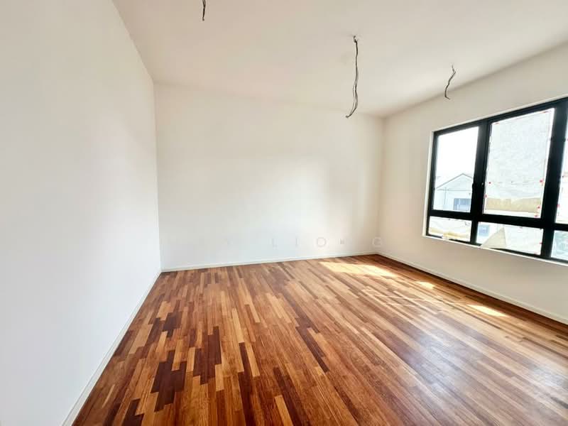 Rumah Teres 3 Tingkat untuk Dijual di Tamansari (Rawang) - May Liong - PropertyGuru.com.my