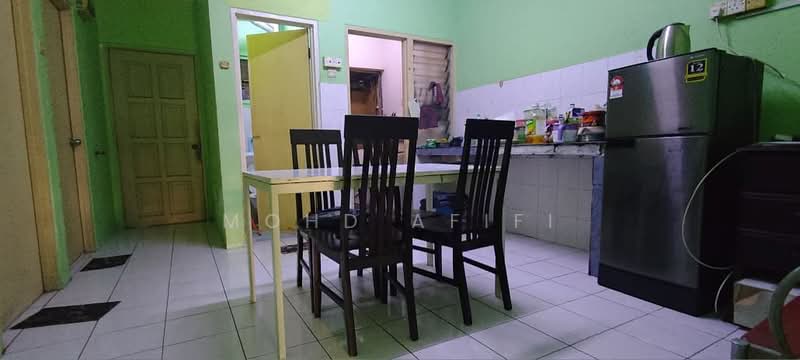 Apartment for Sale at Pangsapuri Cemara - Mohd Afifi - Dining Room - PropertyGuru.com.my