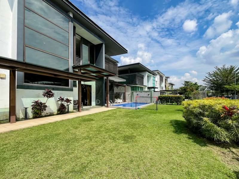 Semi-Detached House for Sale in Shah Alam (Selangor) - Mohd Faizal - Exterior - PropertyGuru.com.my