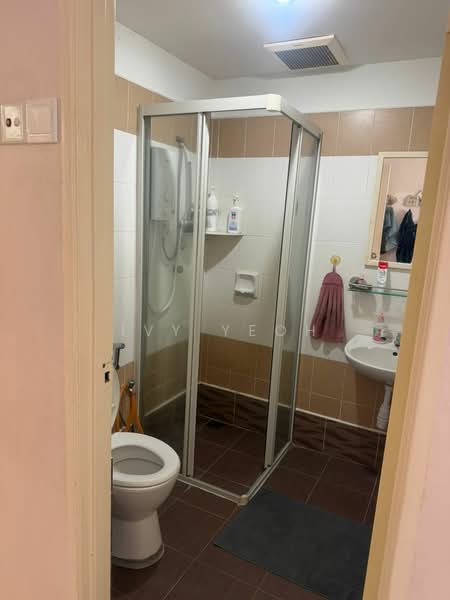 Condominium for Sale at D'Piazza - Ivy Yeoh - Bathroom - PropertyGuru.com.my