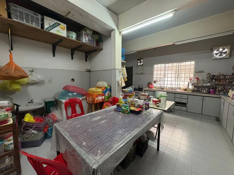 Rumah Teres 2 Tingkat untuk Dijual di Kuchai Lama (Kuala Lumpur) - Esharani . - PropertyGuru.com.my
