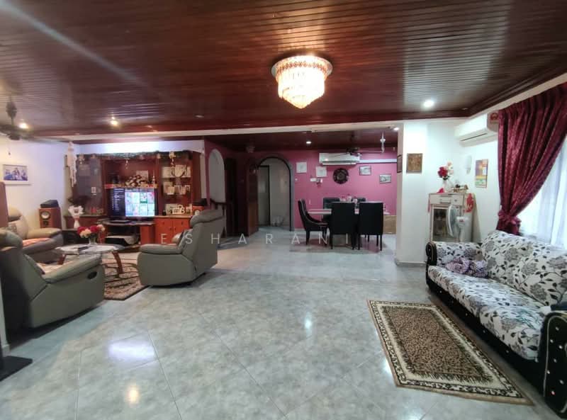 2-storey Terraced House for Sale in Batu 11 (Cheras) - Esharani . - PropertyGuru.com.my
