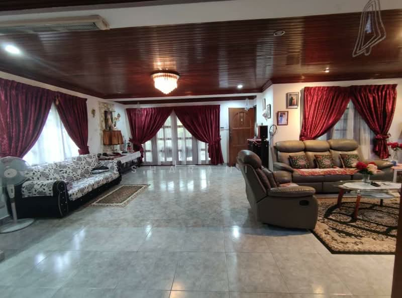 2-storey Terraced House for Sale in Batu 11 (Cheras) - Esharani . - PropertyGuru.com.my