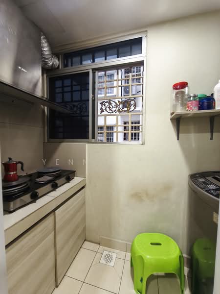 Apartment for Sale at Serdang Villa Apartment - Yenn Chong - PropertyGuru.com.my