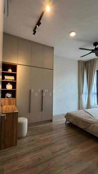 Servis Apartment untuk Dijual di Sunway Belfield - Ethan Kueh - Bedroom - PropertyGuru.com.my