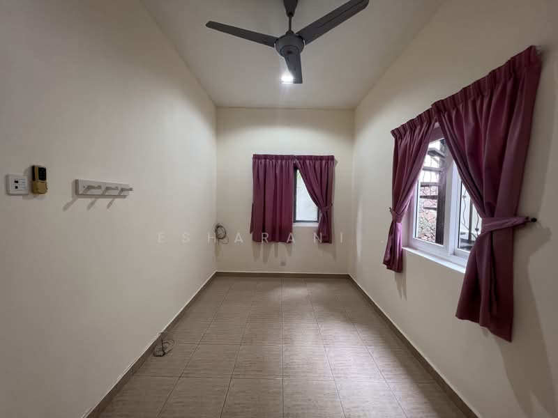 2-storey Terraced House for Sale in Bukit Gita Bayu (Seri Kembangan) - Esharani . - PropertyGuru.com.my