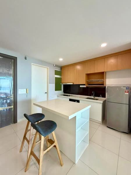 Condominium for Rent at Ferringhi Residence 2 - Gan Chun Kai - Kitchen - PropertyGuru.com.my