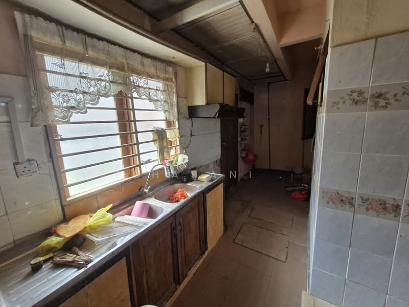 2-storey Terraced House for Sale in Batu 9 (Cheras) - Esharani . - PropertyGuru.com.my