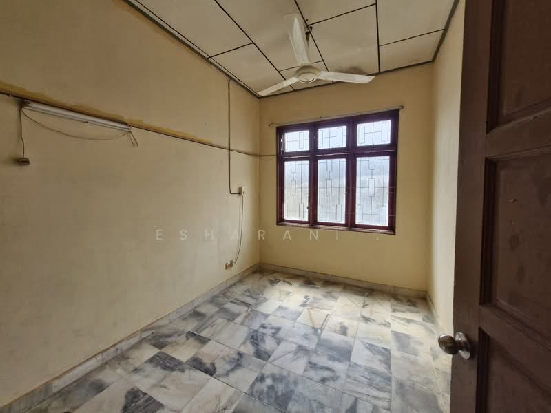 2-storey Terraced House for Sale in Batu 9 (Cheras) - Esharani . - PropertyGuru.com.my