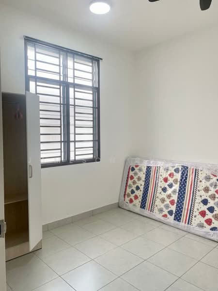 Rumah Teres untuk Disewa di Taman Impian Emas (Skudai) - Jameson Choo - Bedroom - PropertyGuru.com.my
