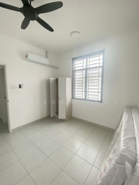 Rumah Teres untuk Disewa di Taman Impian Emas (Skudai) - Jameson Choo - Bedroom - PropertyGuru.com.my