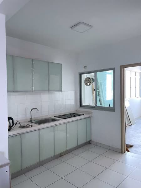 Apartment for Rent at One World 2 (1-Sky) - Alex Lim - Kitchen - PropertyGuru.com.my