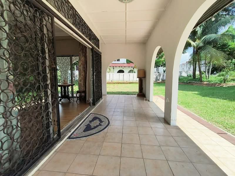 Bungalow for Sale in Seksyen 11 (Shah Alam) - Nor Khafadzah - Exterior - PropertyGuru.com.my