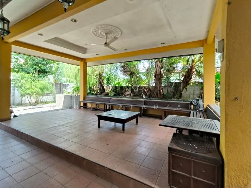 Bungalow for Sale in Seksyen 11 (Shah Alam) - Nor Khafadzah - Exterior - PropertyGuru.com.my