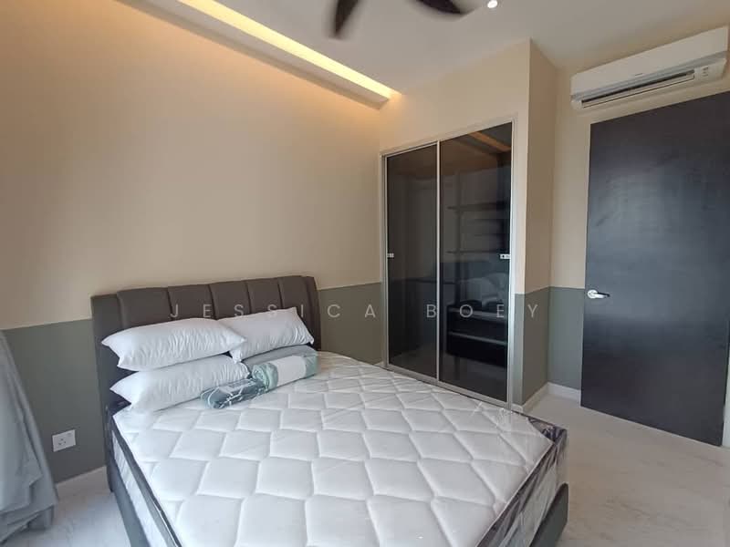 Servis Apartment untuk Dijual di Setia Sky 88 - Jessica Boey - Bedroom - PropertyGuru.com.my