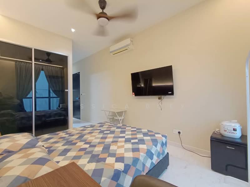 Servis Apartment untuk Dijual di Setia Sky 88 - Jessica Boey - Bedroom - PropertyGuru.com.my