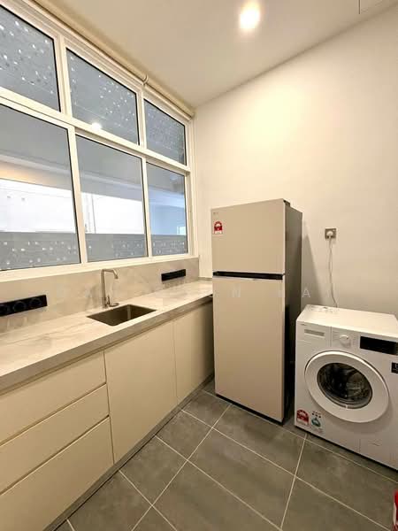Condominium for Rent at Codrington Residence - Gan Chun Kai - Kitchen - PropertyGuru.com.my