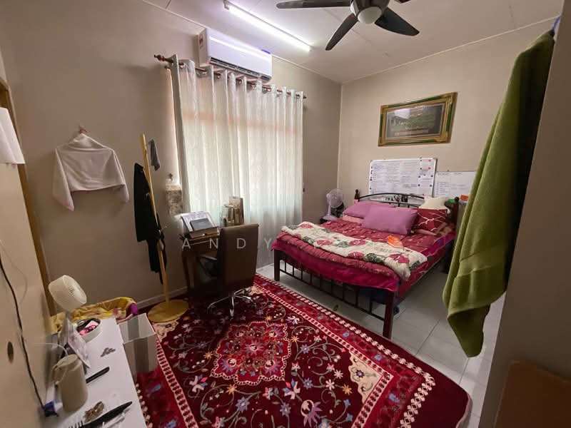 Rumah Teres 2 Tingkat untuk Dijual di Rawang (Selangor) - Andy Yap - Bedroom - PropertyGuru.com.my