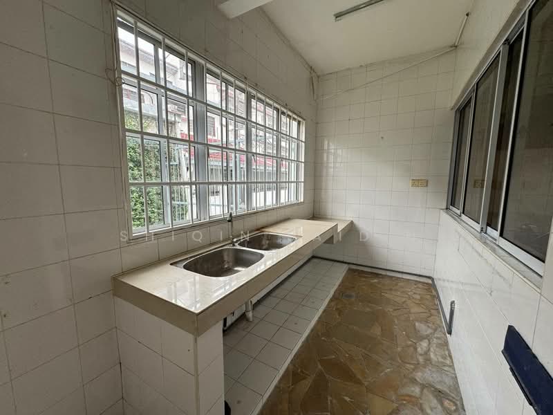 2-storey Terraced House for Sale in SS12 (Subang Jaya) - Shiqin Saidin - Kitchen - PropertyGuru.com.my