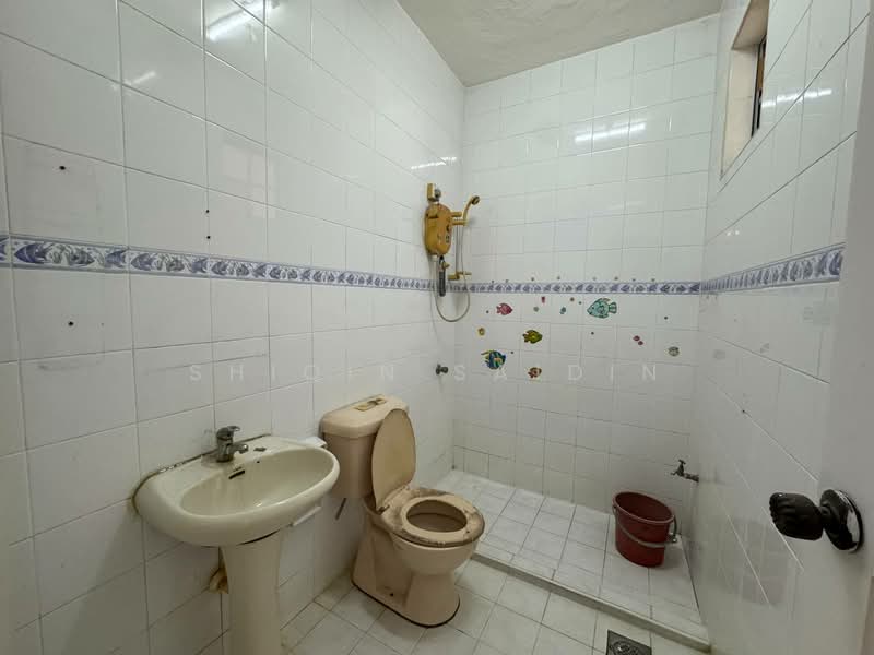 2-storey Terraced House for Sale in SS12 (Subang Jaya) - Shiqin Saidin - Bathroom - PropertyGuru.com.my