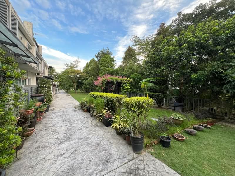 Rumah Teres 3 Tingkat untuk Dijual di Denai Alam (Shah Alam) - Shiqin Saidin - Exterior - PropertyGuru.com.my