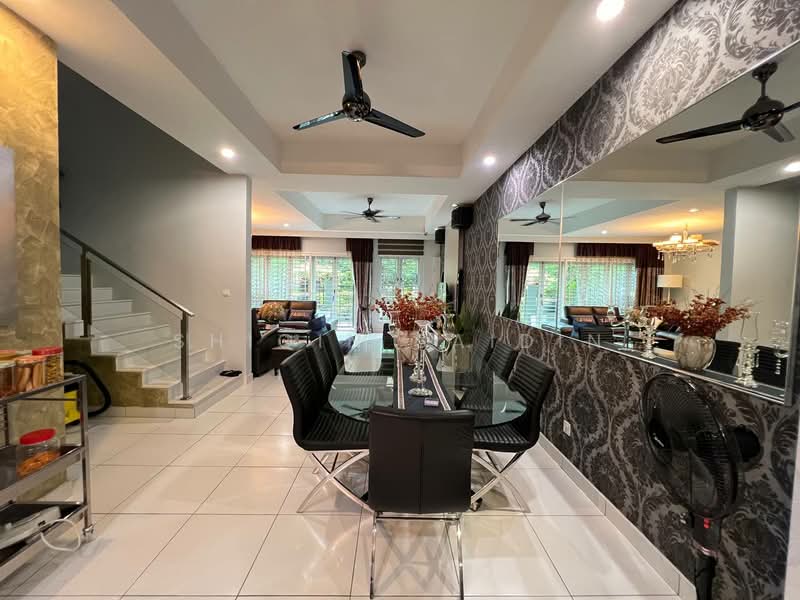Rumah Teres 3 Tingkat untuk Dijual di Denai Alam (Shah Alam) - Shiqin Saidin - Living Room - PropertyGuru.com.my