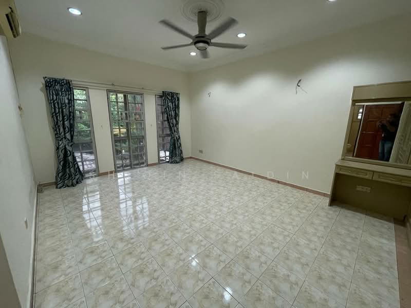 Rumah Berkembar untuk Dijual di Seksyen 9 (Shah Alam) - Shiqin Saidin - Interior - PropertyGuru.com.my