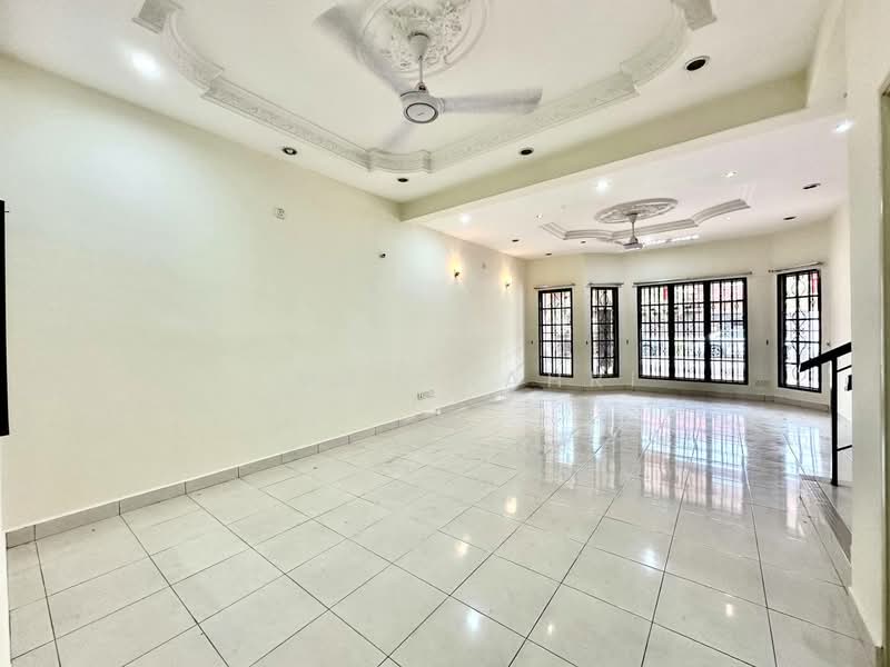 2-storey Terraced House for Sale in Cheras (Selangor) - Ilman Nahri - Living Room - PropertyGuru.com.my