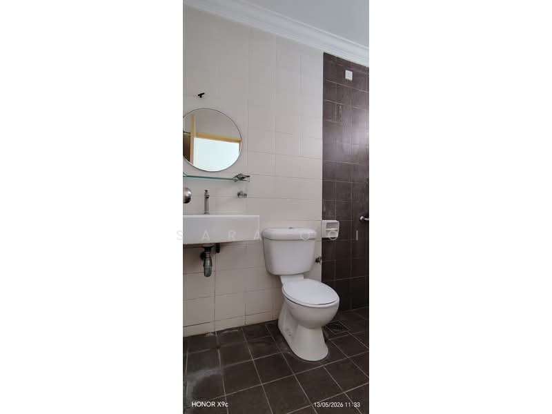 Semi-Detached House for Sale in Glenmarie Cove (Klang) - Sara Ooi - Bathroom - PropertyGuru.com.my