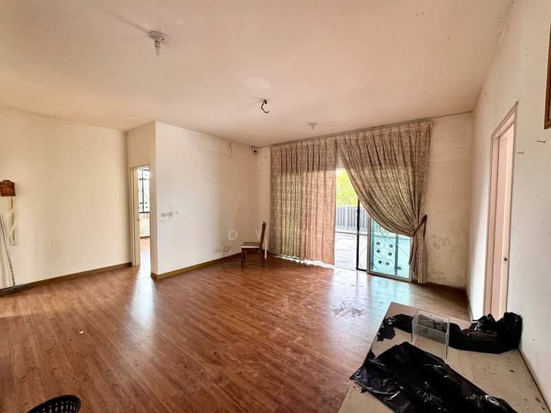 Zero-Lot Bungalow for Sale in Rawang (Selangor) - Andy Yap - Living Room - PropertyGuru.com.my