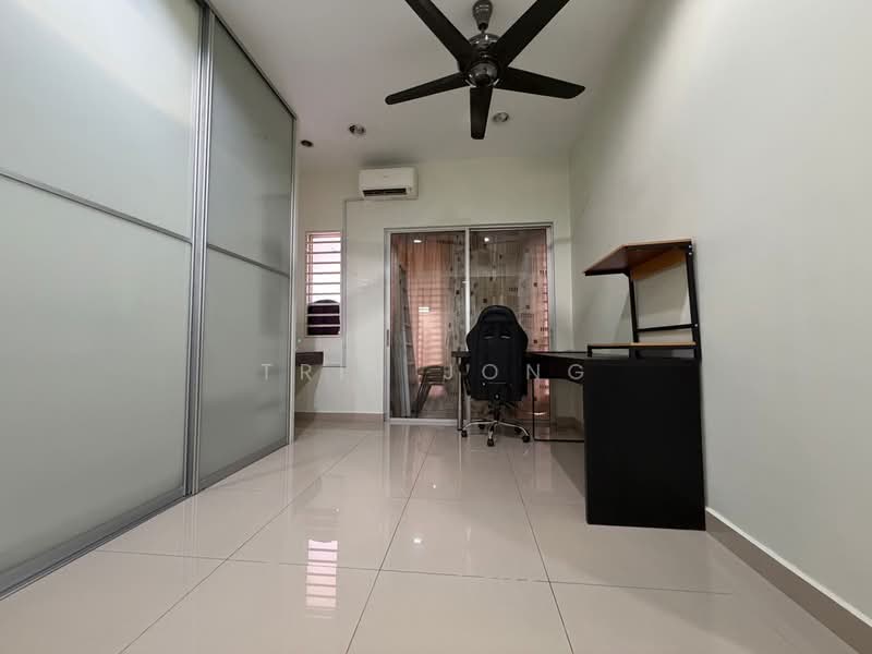 Rumah Bandar untuk Dijual di Bandar Baru Selayang (Selayang) - Tris Jong - PropertyGuru.com.my