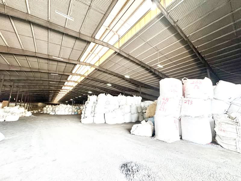 Warehouse for Rent in Kampung Bukit Kemuning (Shah Alam) - Peggy Lim - Interior - PropertyGuru.com.my